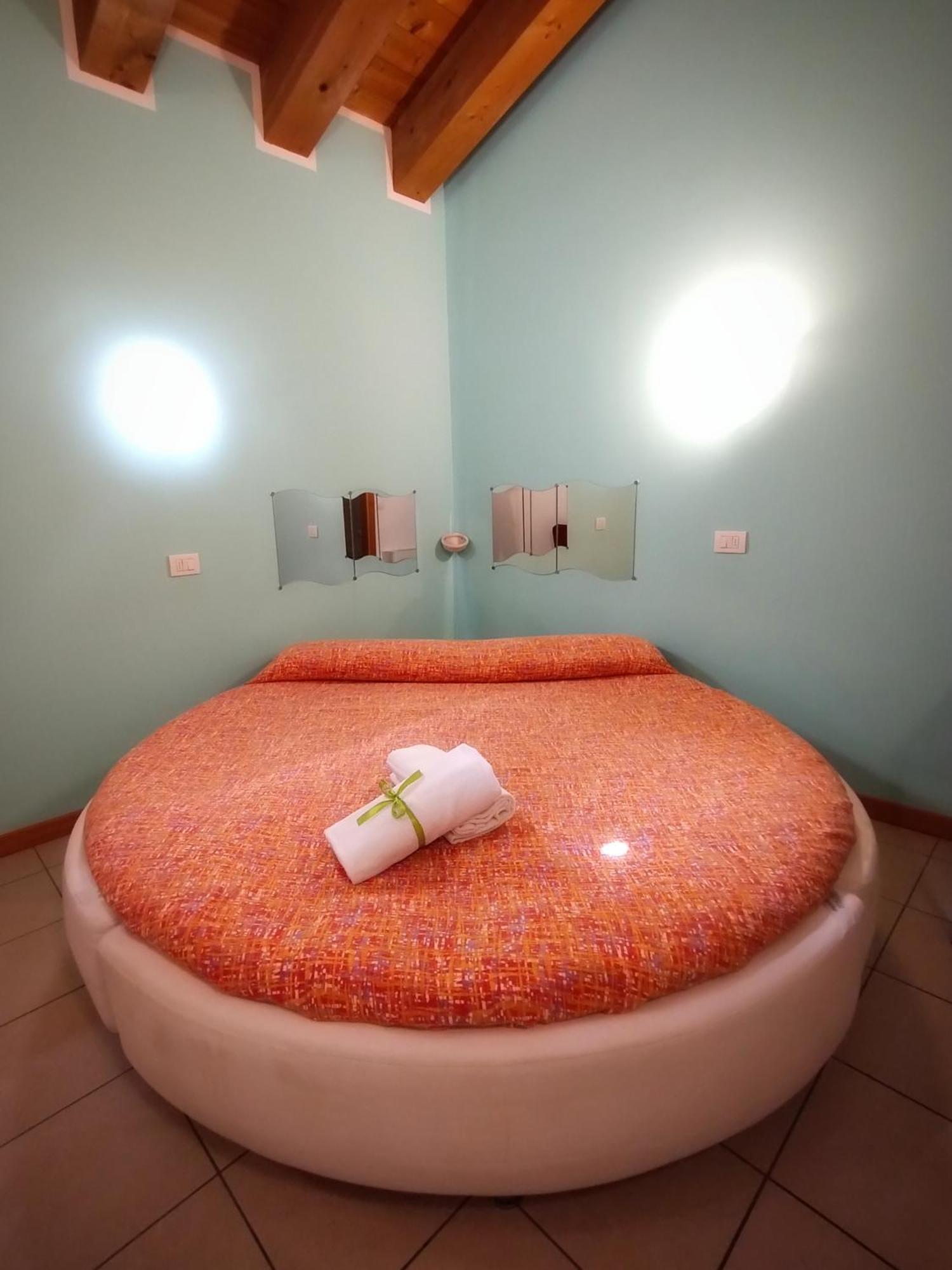 Quadrifoglio Relax Guest House San Dona di Piave Bagian luar foto